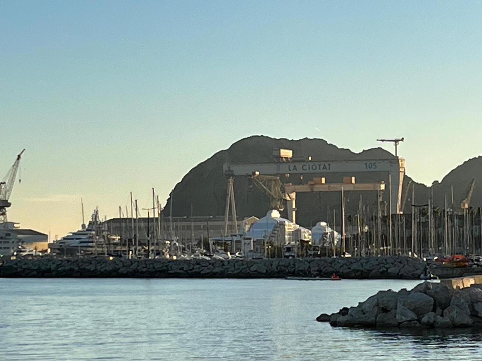 Villa Securisee Pres Des Lecques Saint-Cyr-sur-Mer Eksteriør bilde